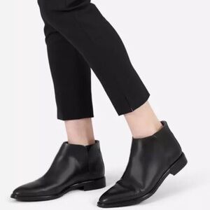 Everlane Ankle Bootie Italy Shoes
Leather Slip-On Black Dress boot 6